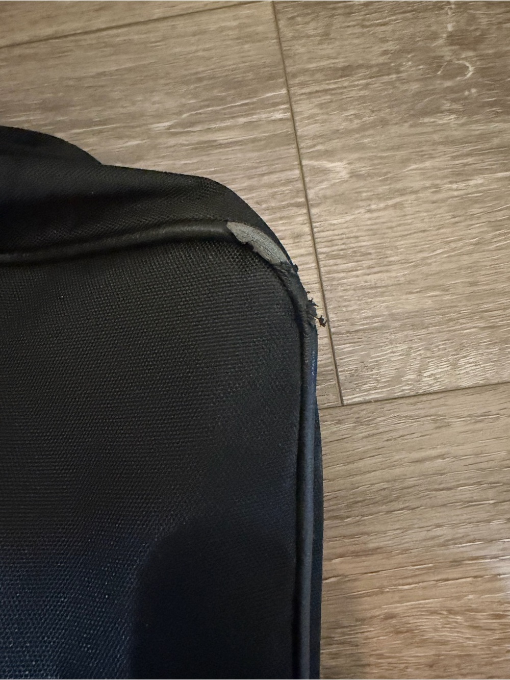 Béis Black East to the West Tote - Picture 16 of 16